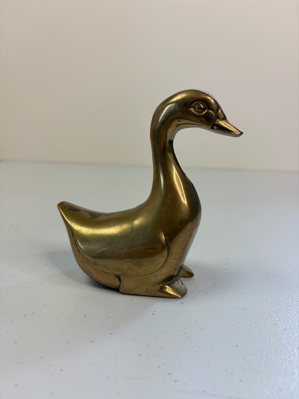 Vintage Solid Brass Duck Figurine Farmhouse Decor Paperweight Mallard Boho 70s - Picture 2 of 8